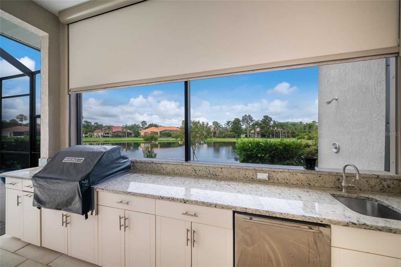 7920 Royal Queensland Way, Lakewood Ranch, FL 34202 Photo