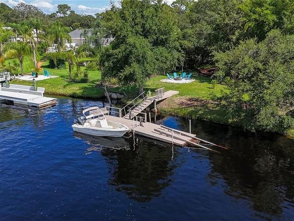 5852 CACHETTE DE RIVIERA COURT, NEW PORT RICHEY, FL 34655