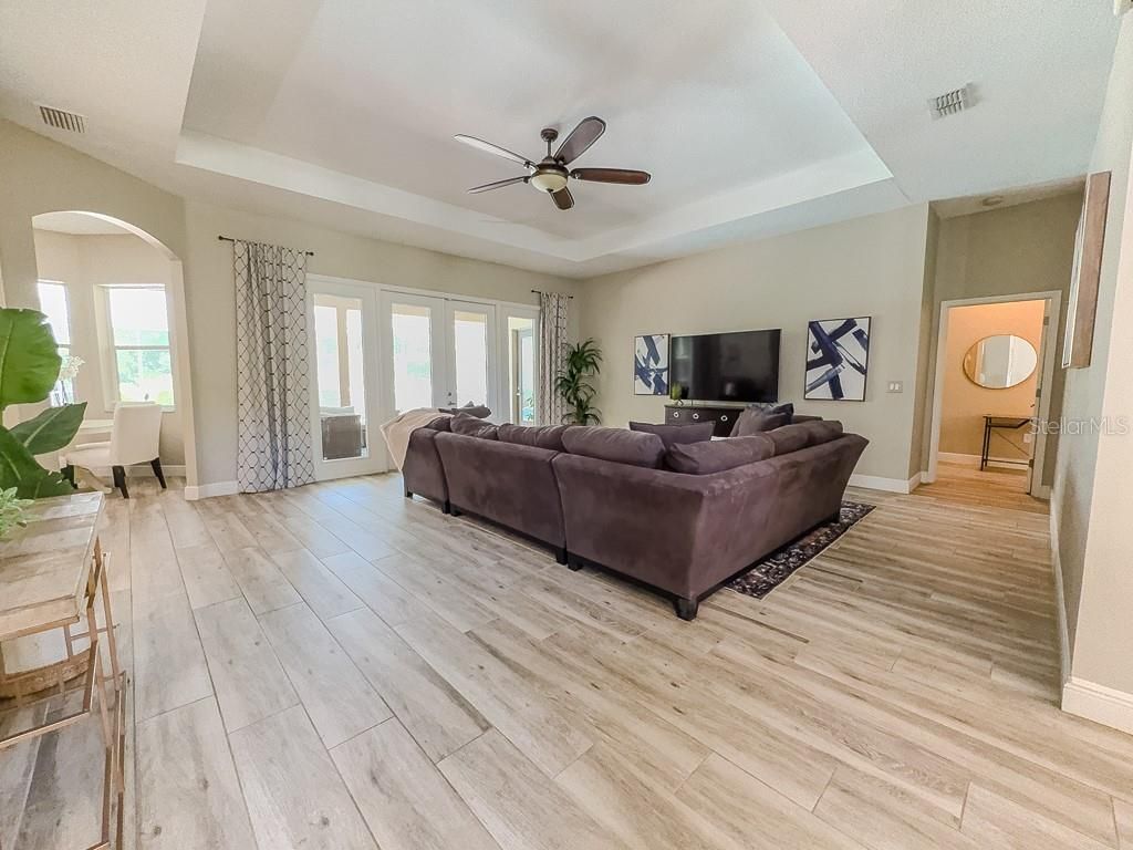 5852 Cachette De Riviera Court, New Port Richey, FL 34655 Photo