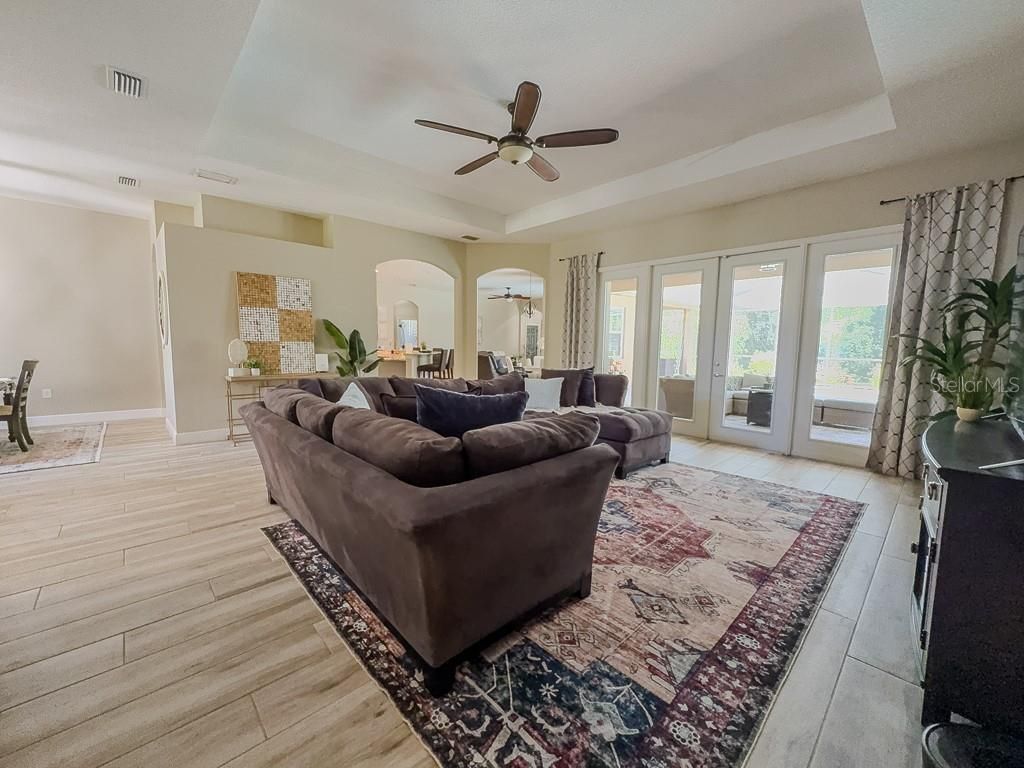 5852 Cachette De Riviera Court, New Port Richey, FL 34655 Photo