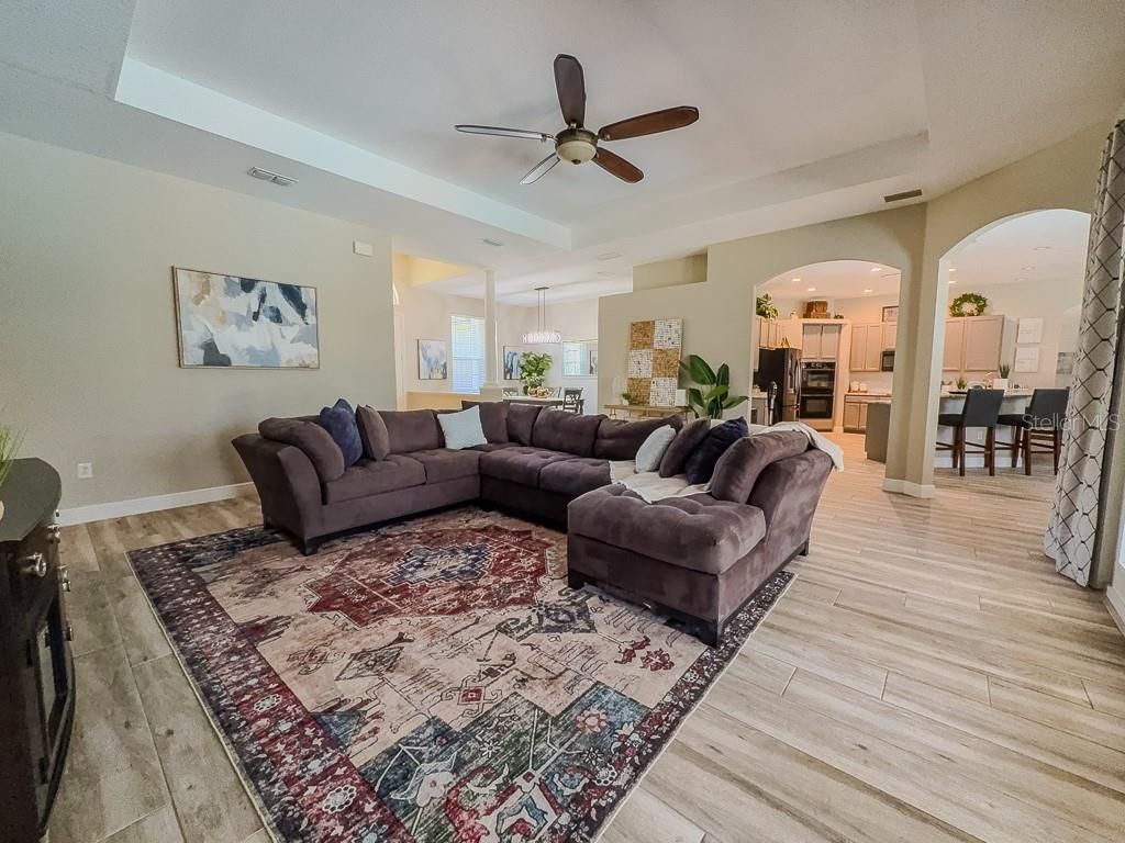 5852 Cachette De Riviera Court, New Port Richey, FL 34655 Photo