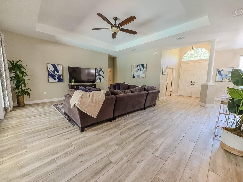 5852 Cachette De Riviera Court, New Port Richey, FL 34655 Photo