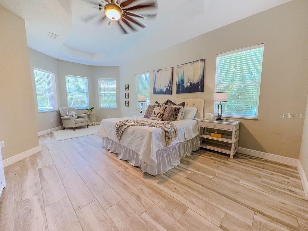 5852 Cachette De Riviera Court, New Port Richey, FL 34655 Photo