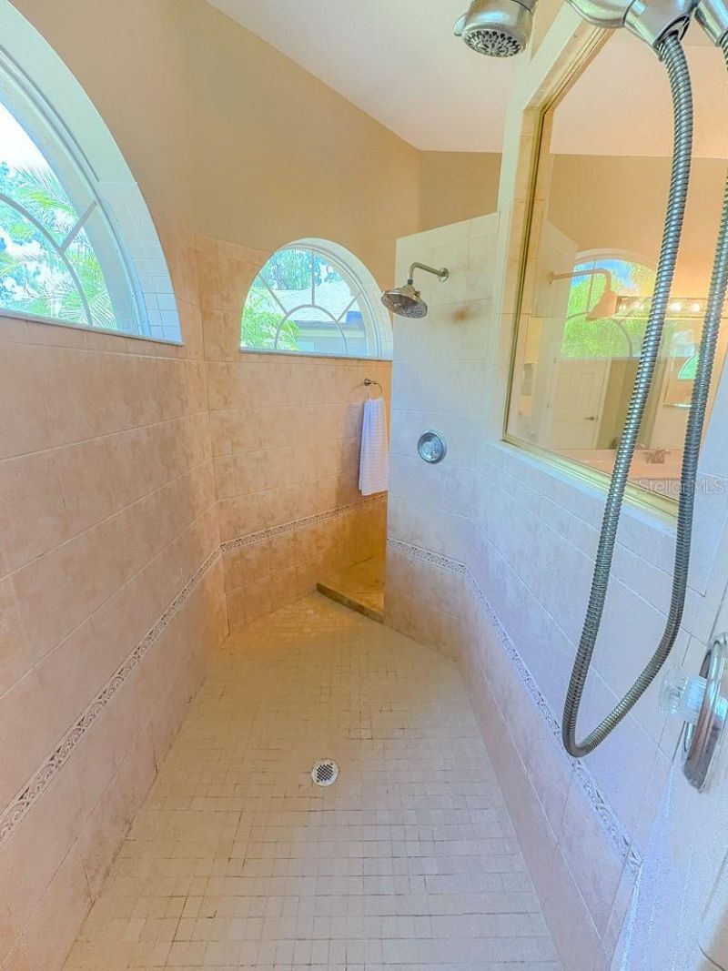 5852 Cachette De Riviera Court, New Port Richey, FL 34655 Photo