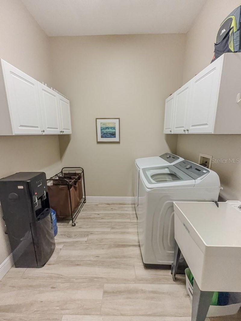 5852 Cachette De Riviera Court, New Port Richey, FL 34655 Photo