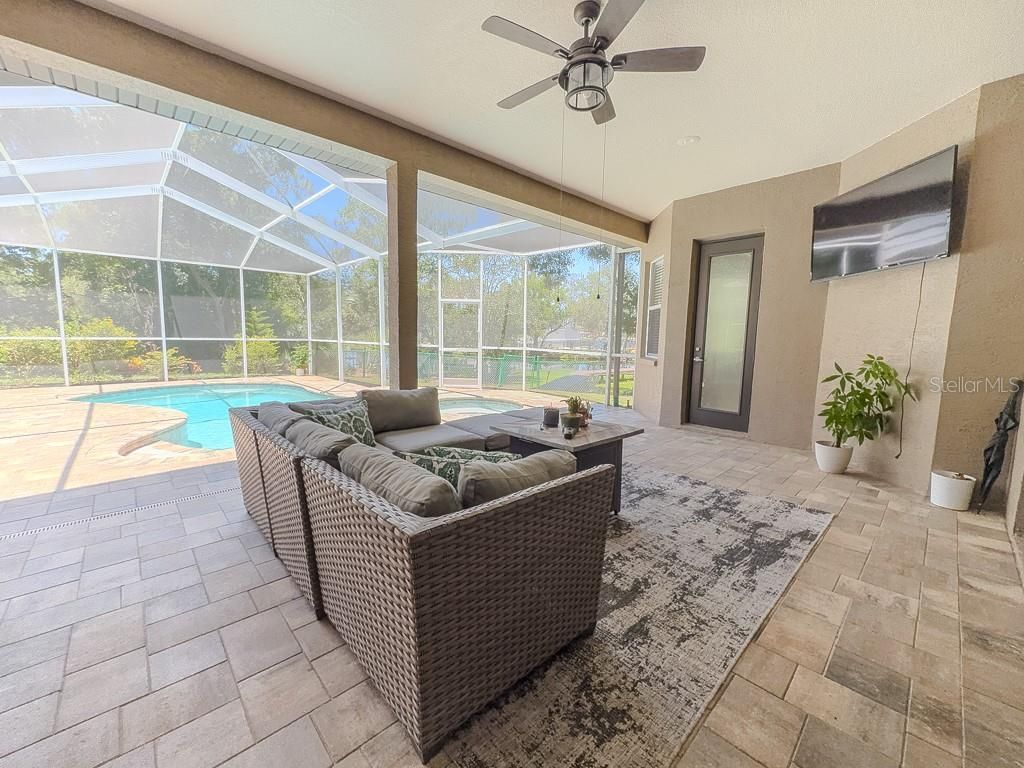 5852 Cachette De Riviera Court, New Port Richey, FL 34655 Photo