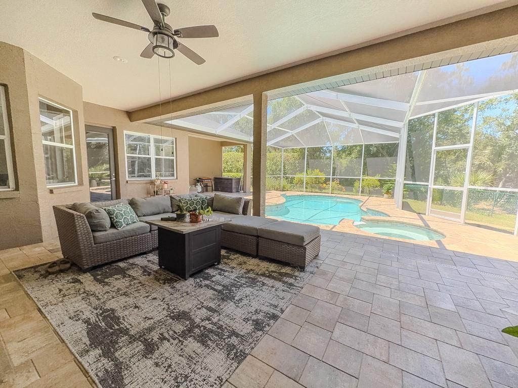 5852 Cachette De Riviera Court, New Port Richey, FL 34655 Photo