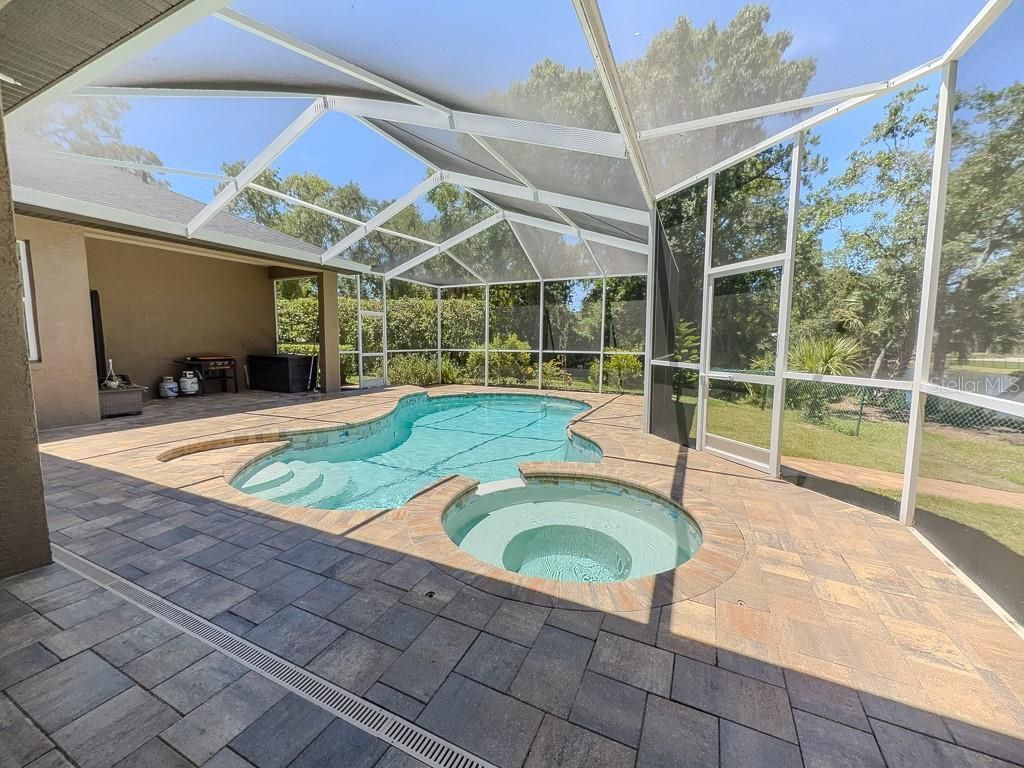 5852 Cachette De Riviera Court, New Port Richey, FL 34655 Photo