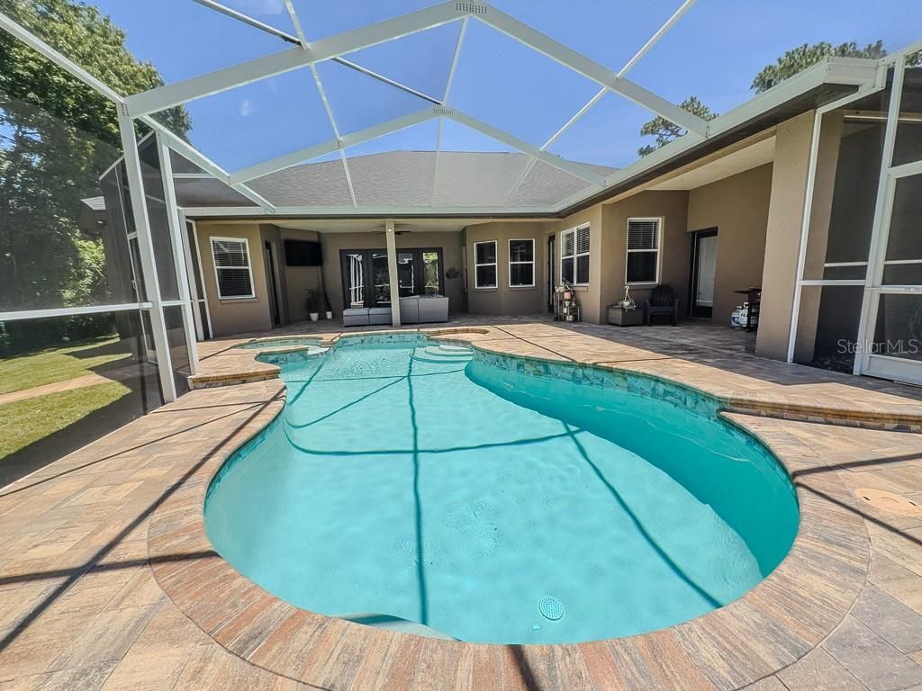 5852 Cachette De Riviera Court, New Port Richey, FL 34655 Photo