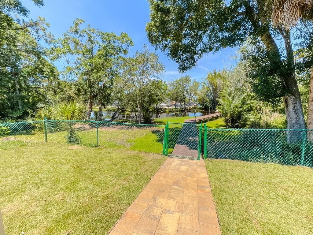 5852 Cachette De Riviera Court, New Port Richey, FL 34655 Photo
