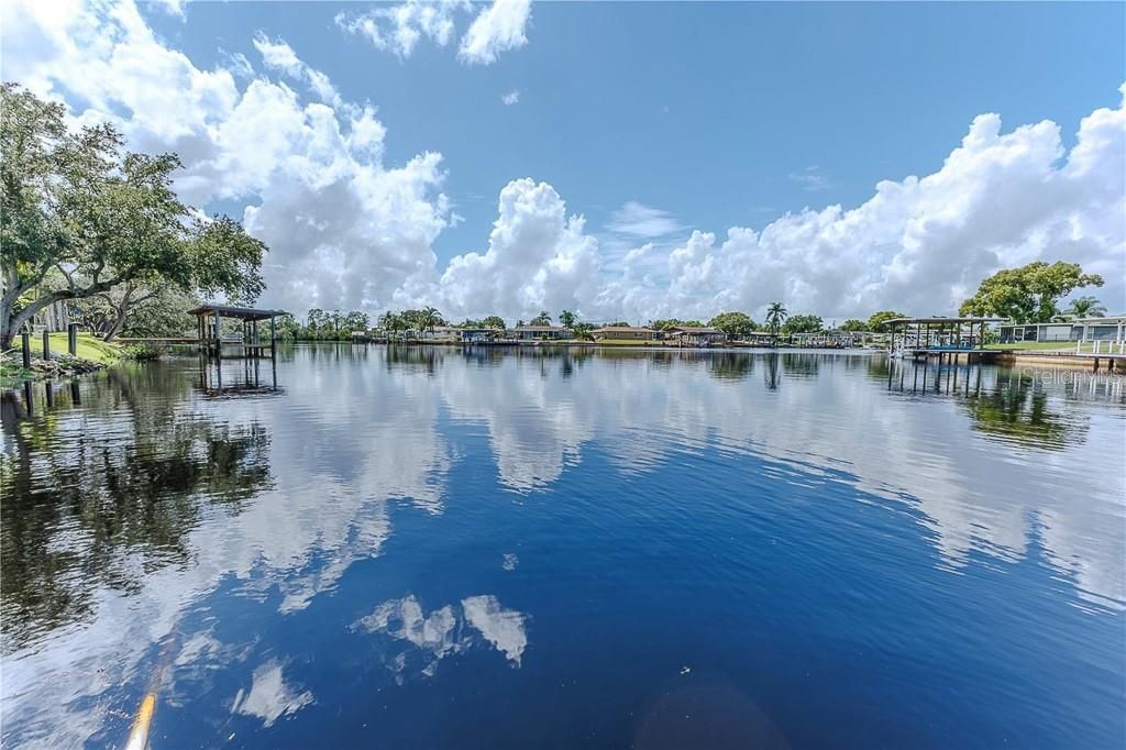 5852 Cachette De Riviera Court, New Port Richey, FL 34655 Photo