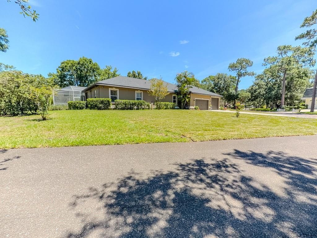 5852 Cachette De Riviera Court, New Port Richey, FL 34655 Photo