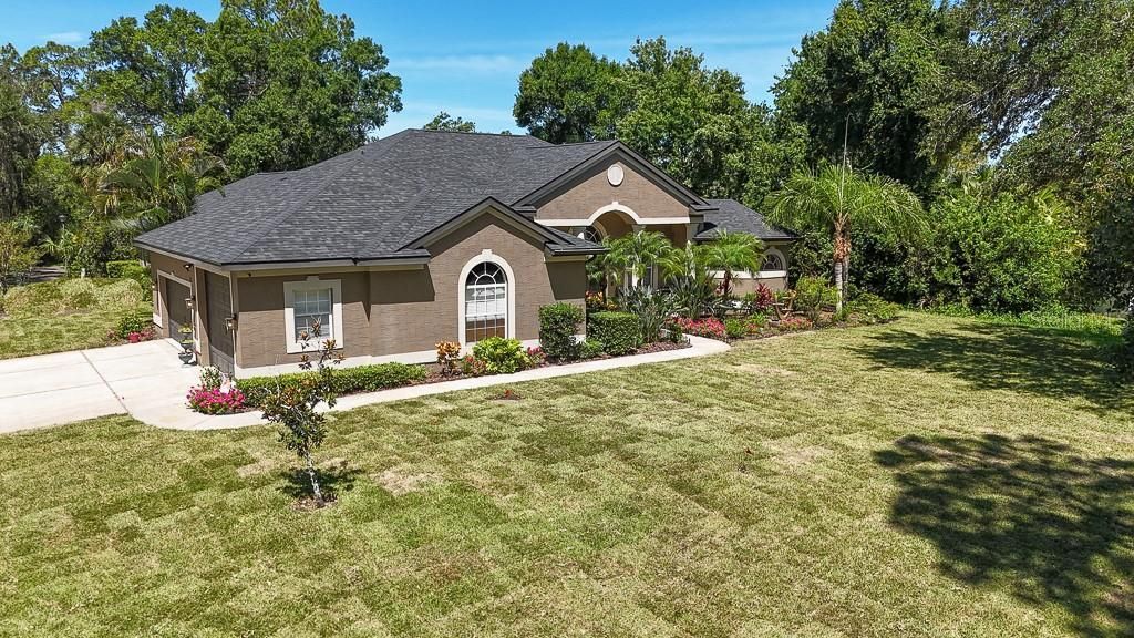 5852 Cachette De Riviera Court, New Port Richey, FL 34655 Photo