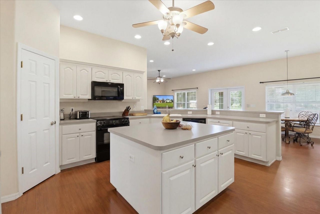 6347 N Myaka Avenue , Crystal River, FL 34428 Photo