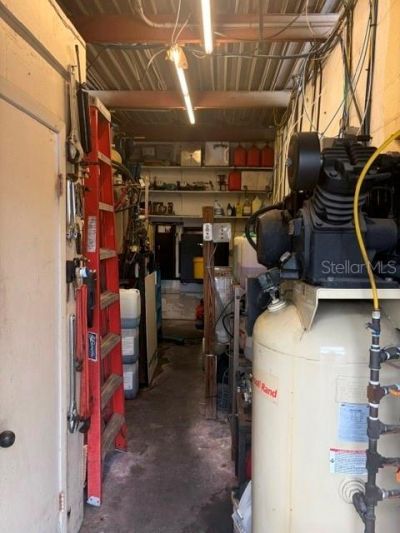 6170 54th Avenue N, Kenneth City, FL 33709 Photo