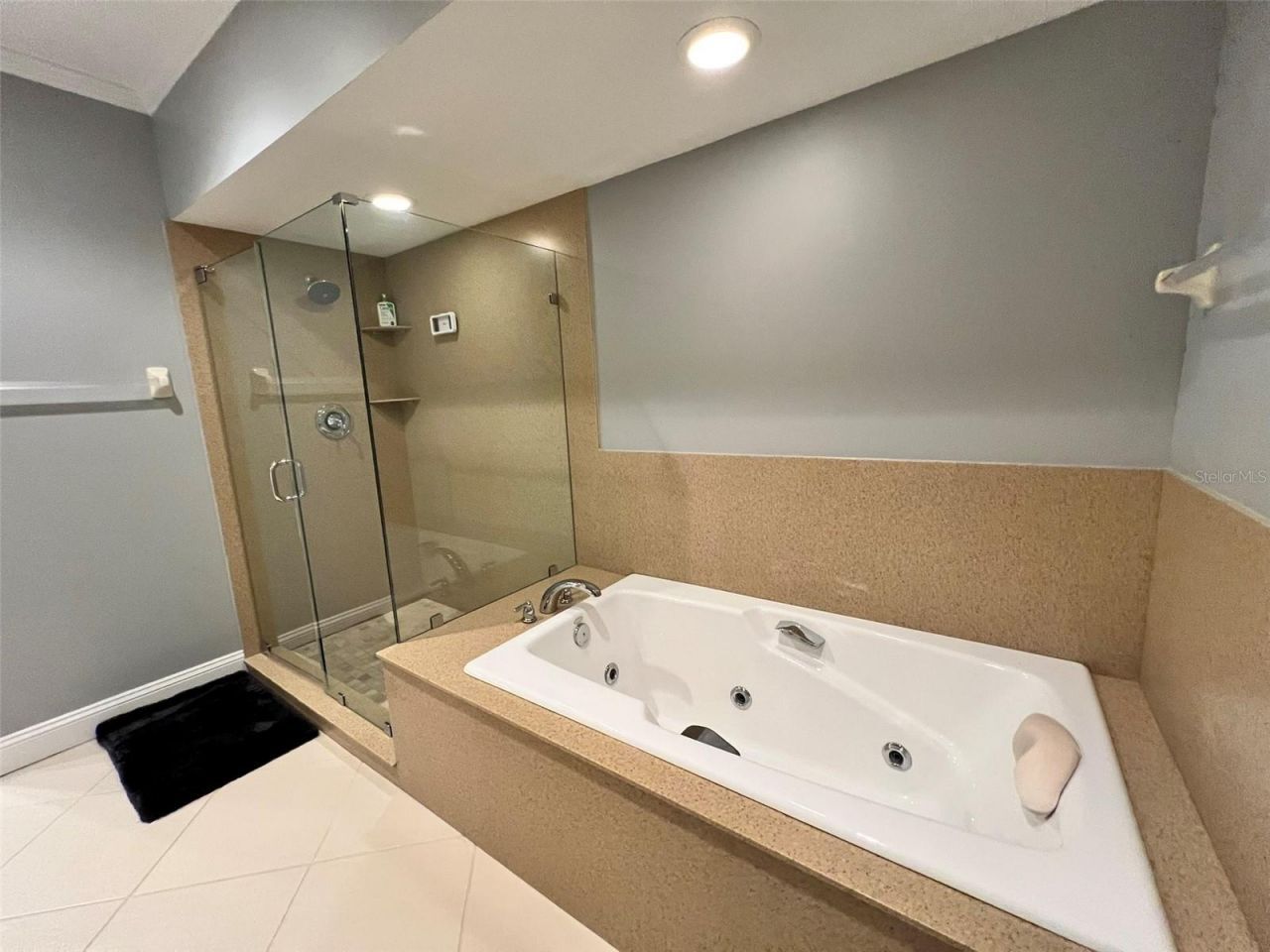 3608 54th Drive W, Unit 202, Bradenton, FL 34210 Photo