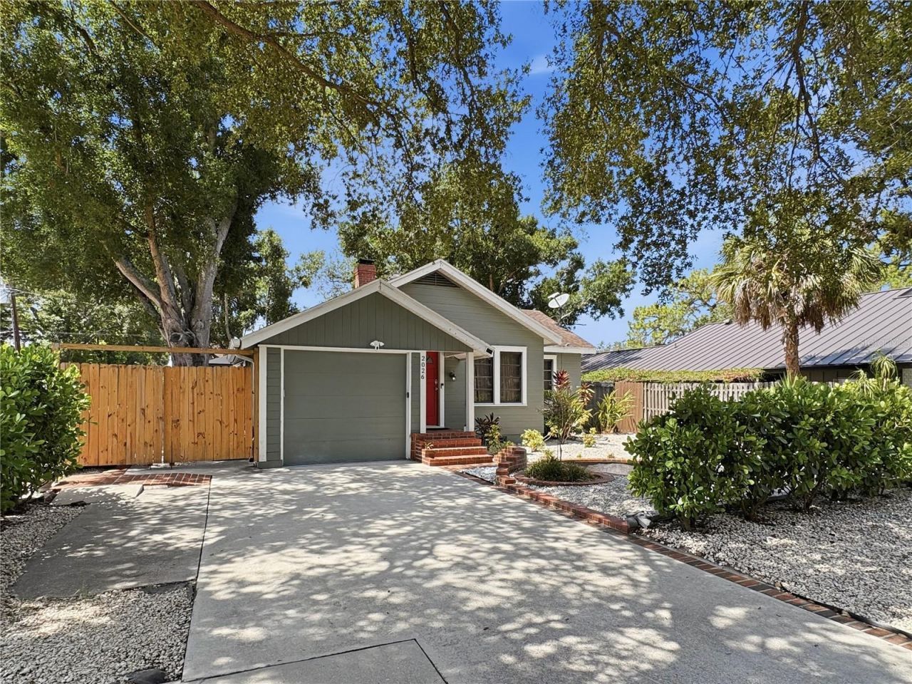 2026 Grove Street, Sarasota, FL 34239 Photo