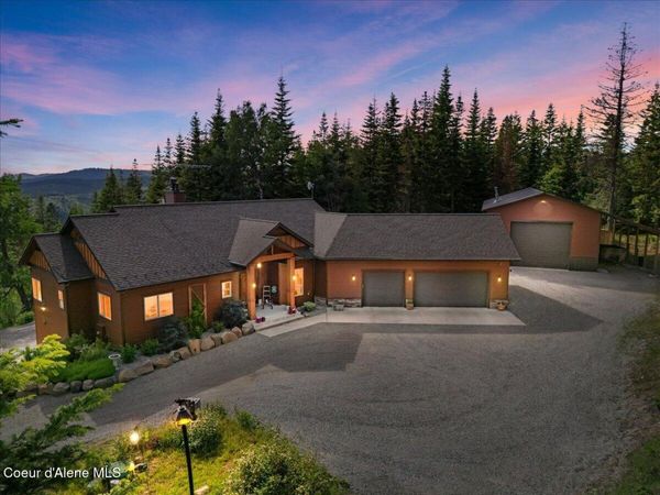 17378 N Freddi RD, Rathdrum, ID 83858