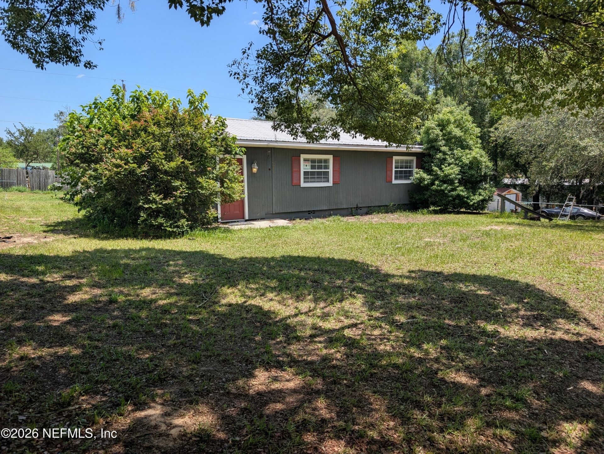 244 5th Way, Interlachen, FL 32148 Photo