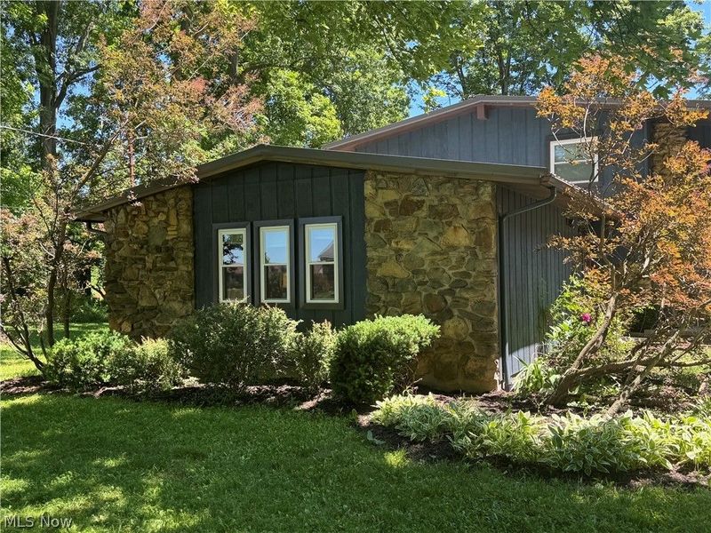 5310 Rootstown Road, Ravenna, OH 44266 Photo 2