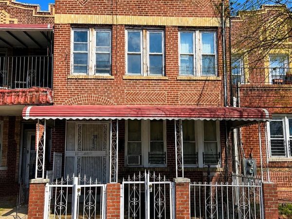 1253 Blake Avenue , Brooklyn, NY 11208
