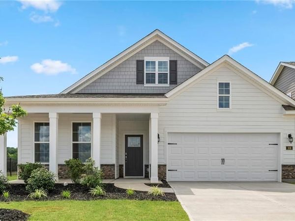 108 Mary Montrose Boulevard, Jamestown, NC 27282