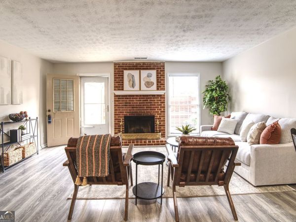 587 Wedgewood Drive, Alpharetta, GA 30009
