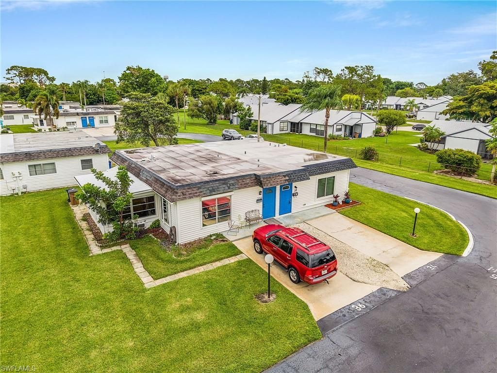 34 Hamlin Ct , Lehigh Acres, FL 33936 Photo