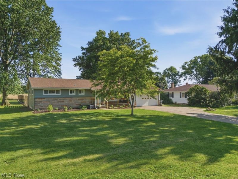 2131 Myrta Drive, Wooster, OH 44691 Photo 2