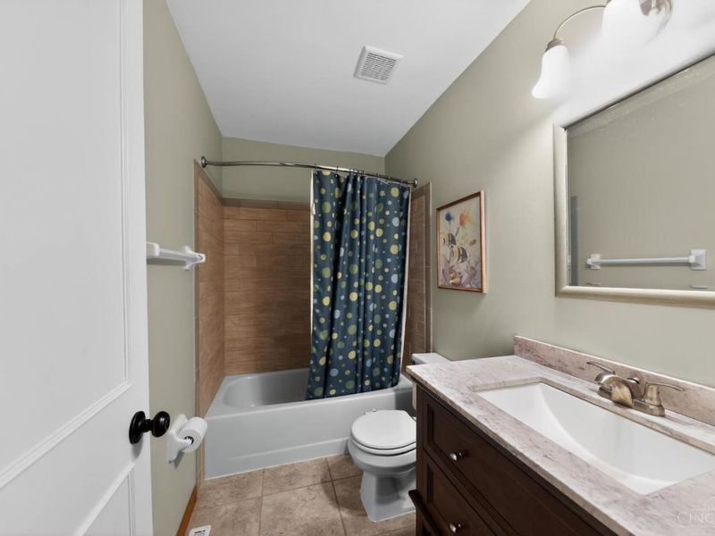 7889 Drawbridge Court, West Chester, OH 45069 Photo 19