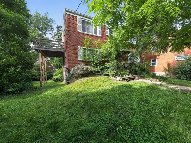 2505 Rack Court, Cincinnati, OH 45239 Photo 3