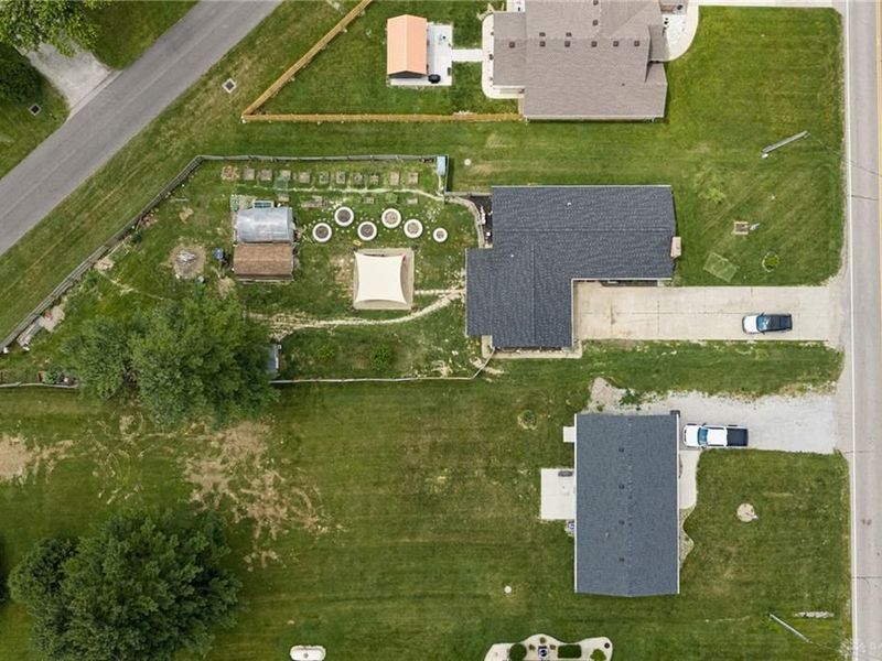 3953 Navajo Trail, Silvercreek Township, OH 45335 Photo 39
