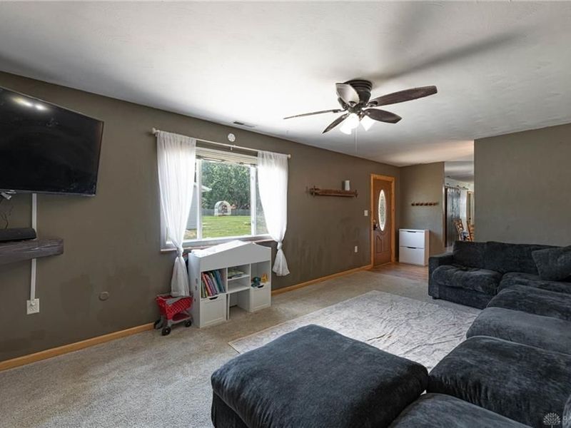 3953 Navajo Trail, Silvercreek Township, OH 45335 Photo 5