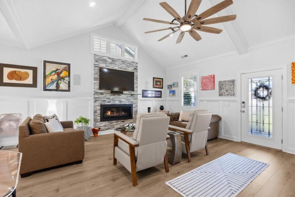 501 Percival Ct.  Photo 5