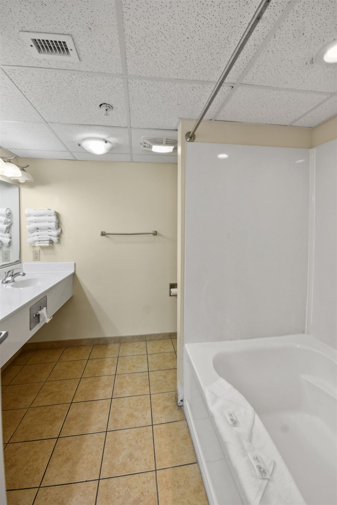 2501 S Ocean Blvd.  Photo 16