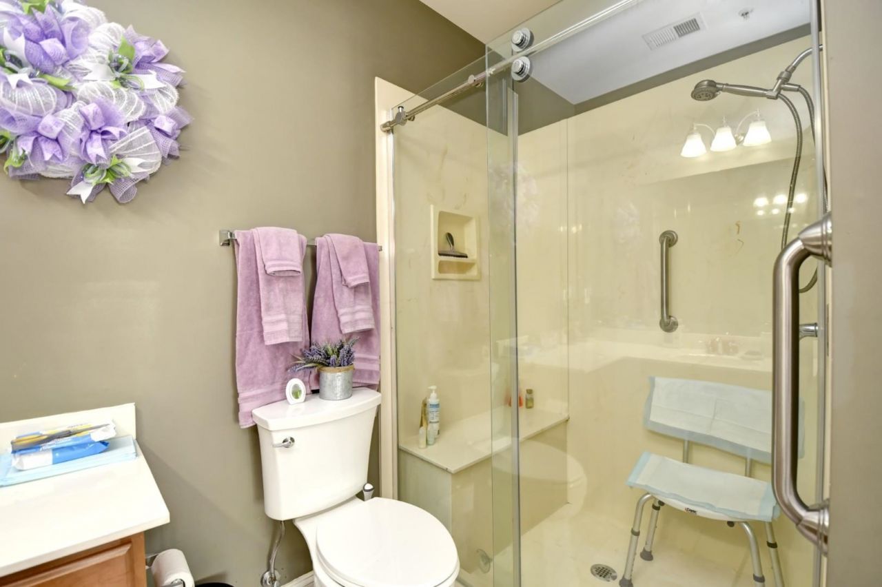 110 Portsmith Dr.  Photo 24