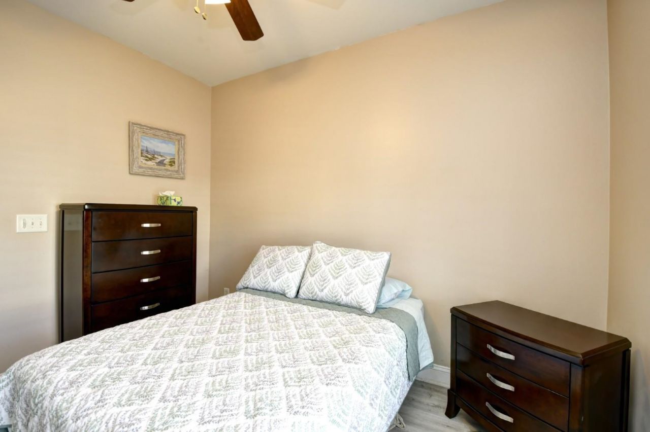 110 Portsmith Dr.  Photo 26
