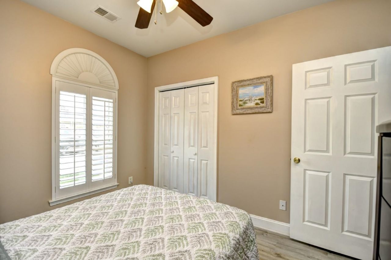 110 Portsmith Dr.  Photo 27
