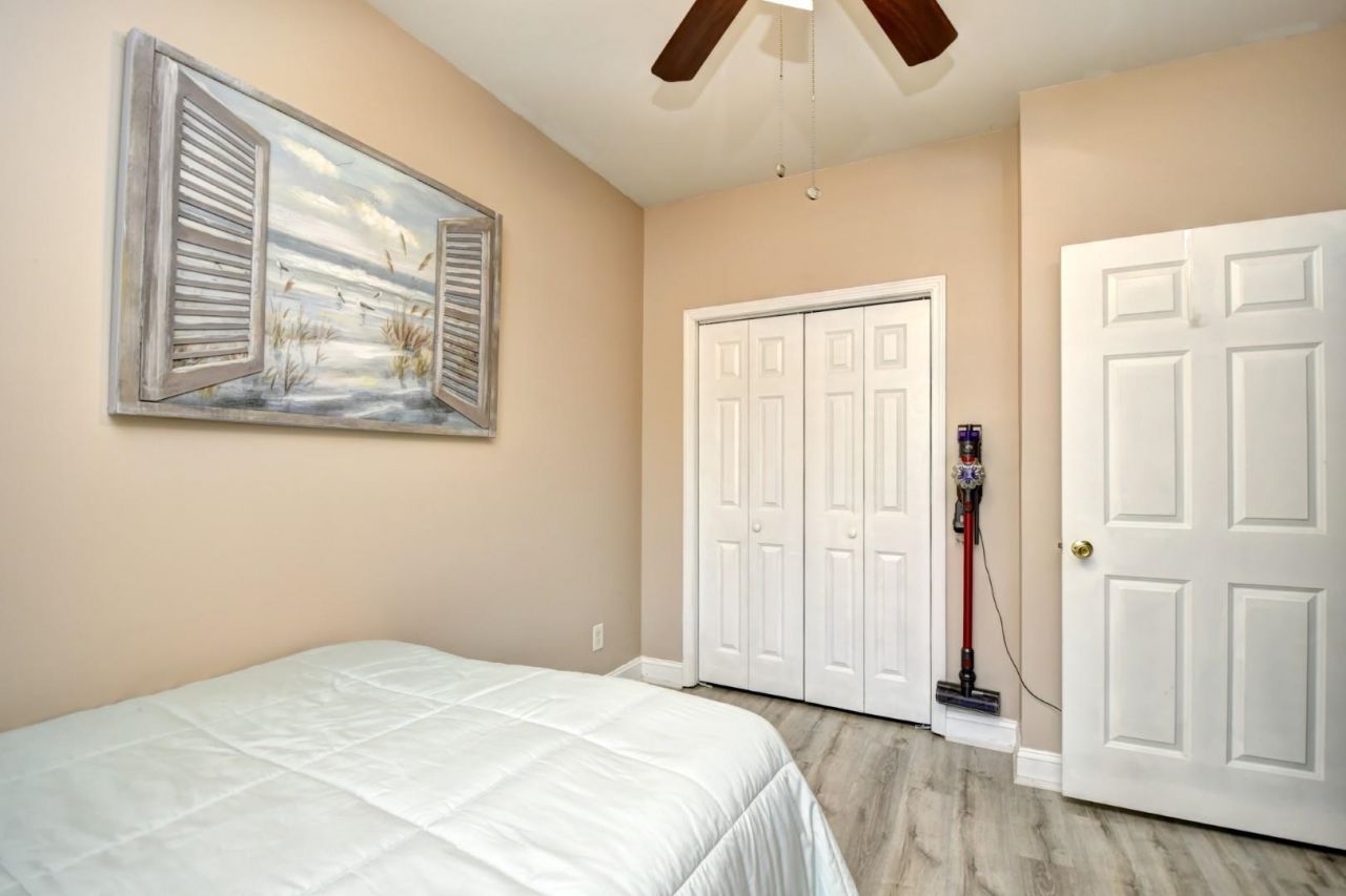 110 Portsmith Dr.  Photo 30