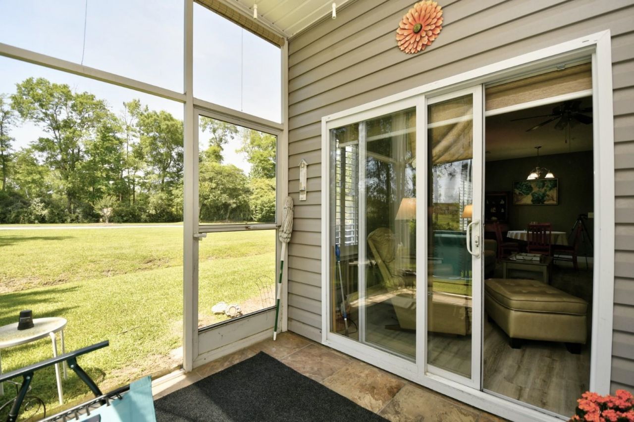 110 Portsmith Dr.  Photo 35