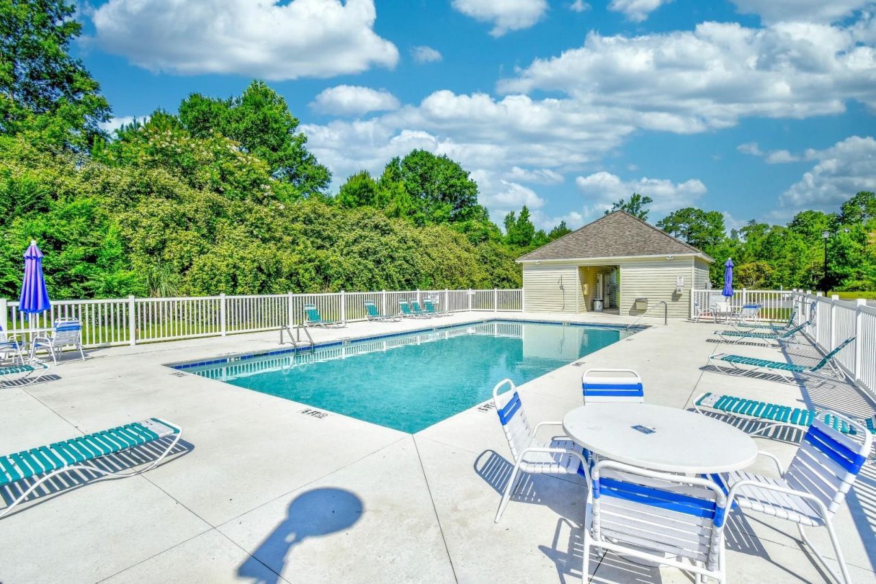 110 Portsmith Dr.  Photo 40