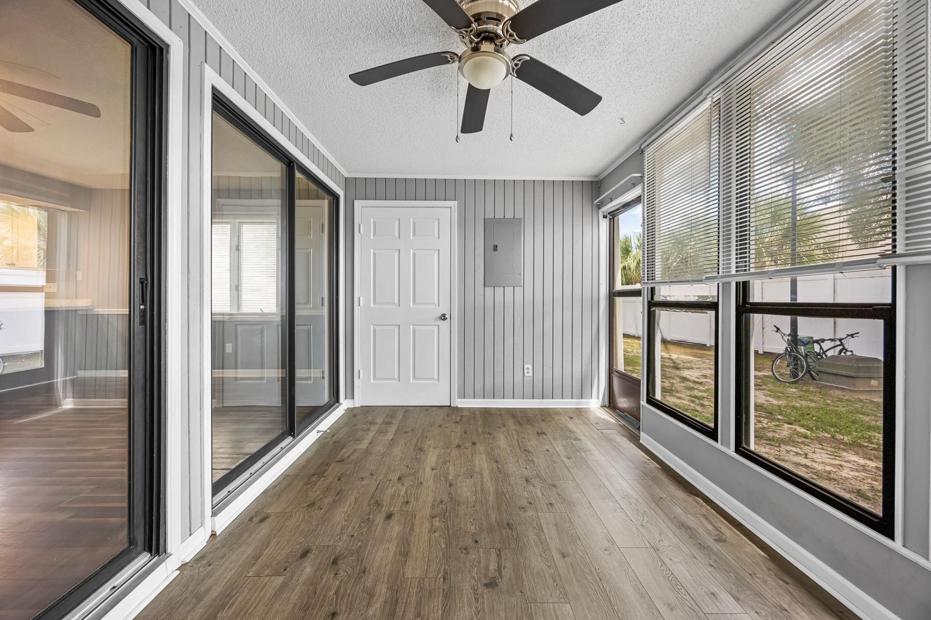 700 Deer Creek Rd.  Photo 14