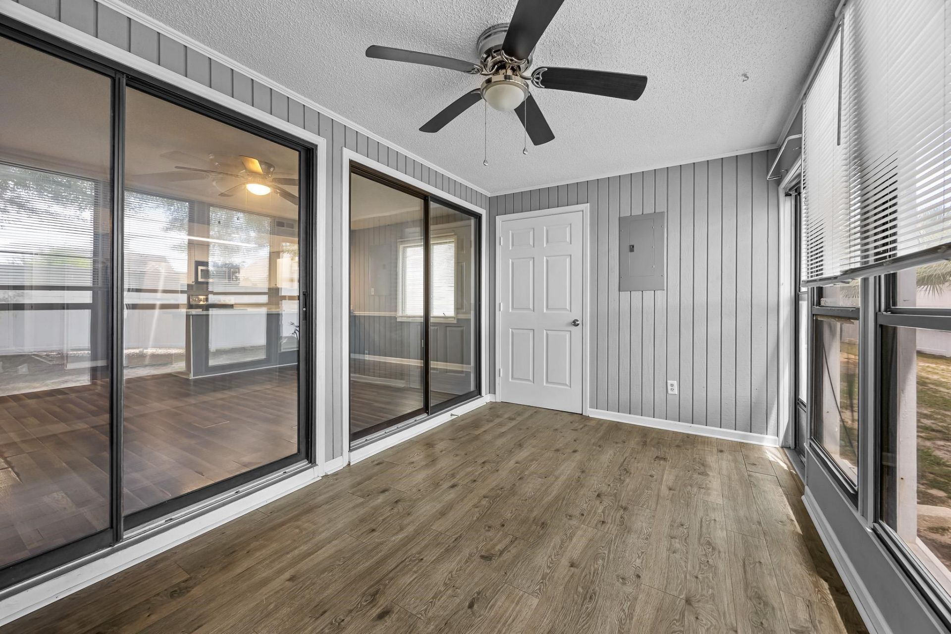 700 Deer Creek Rd.  Photo 15
