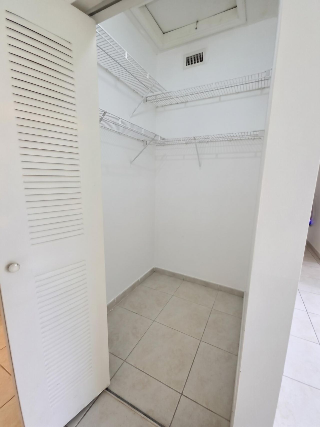 7240 NW 114th Avenue, Unit 304, Doral, FL 33178 Photo