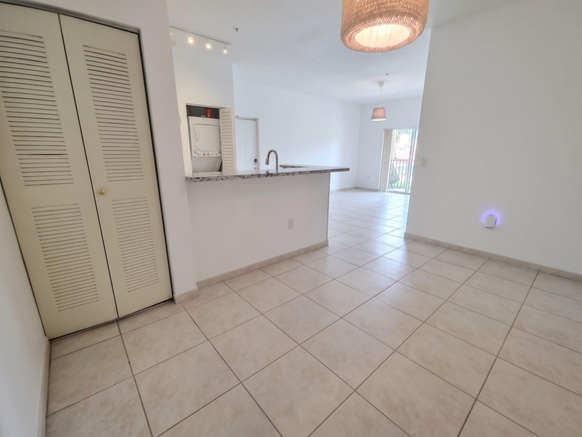 7240 NW 114th Avenue, Unit 304, Doral, FL 33178 Photo