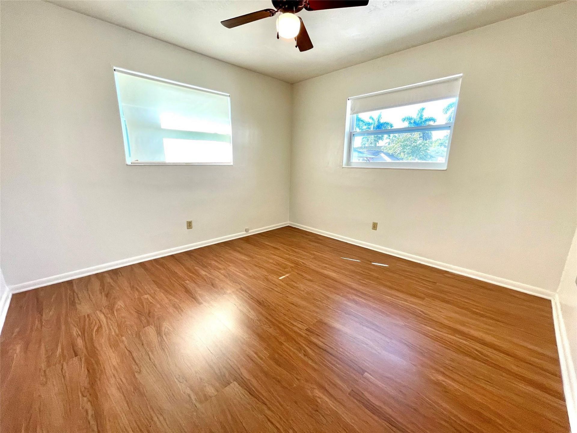 2090 NW 84th Terrace, Pembroke Pines, FL 33024 Photo
