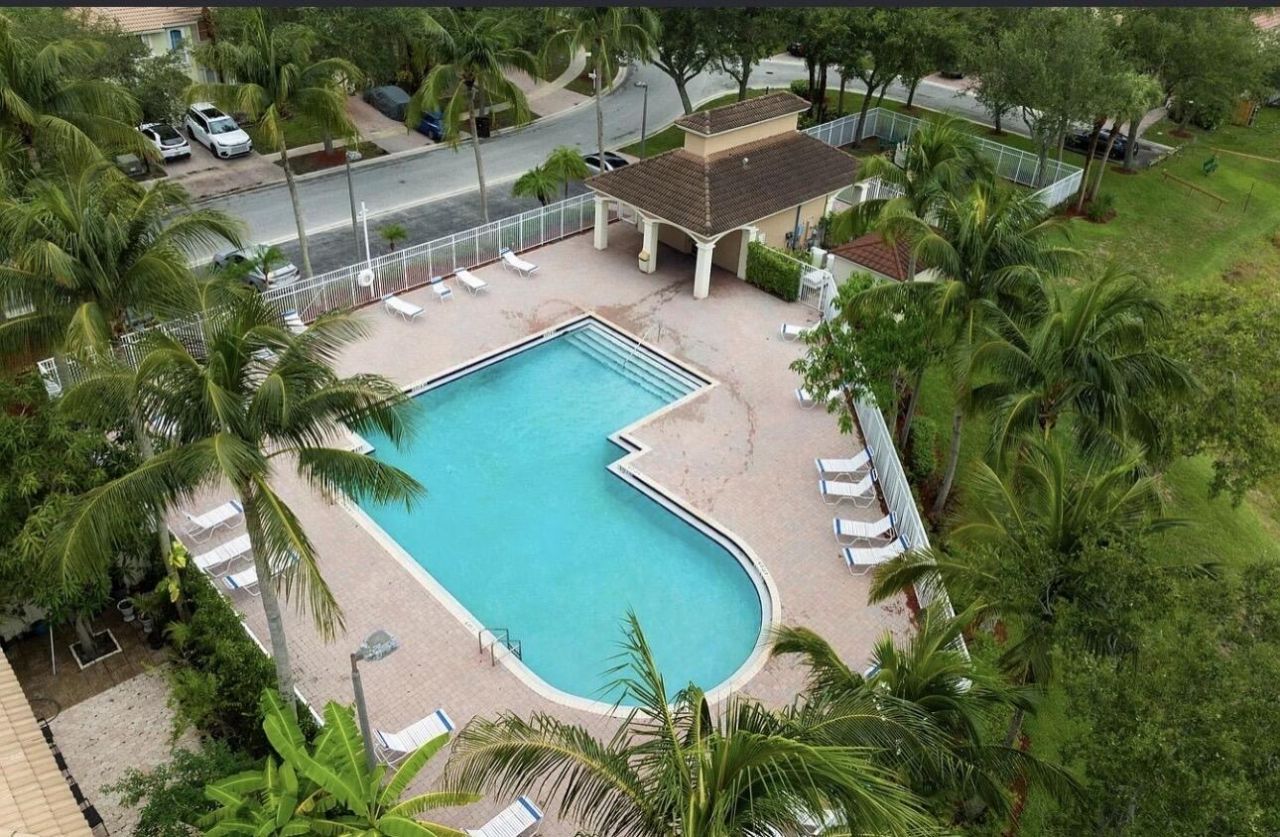 4147 Meade Way, West Palm Beach, FL 33409 Photo