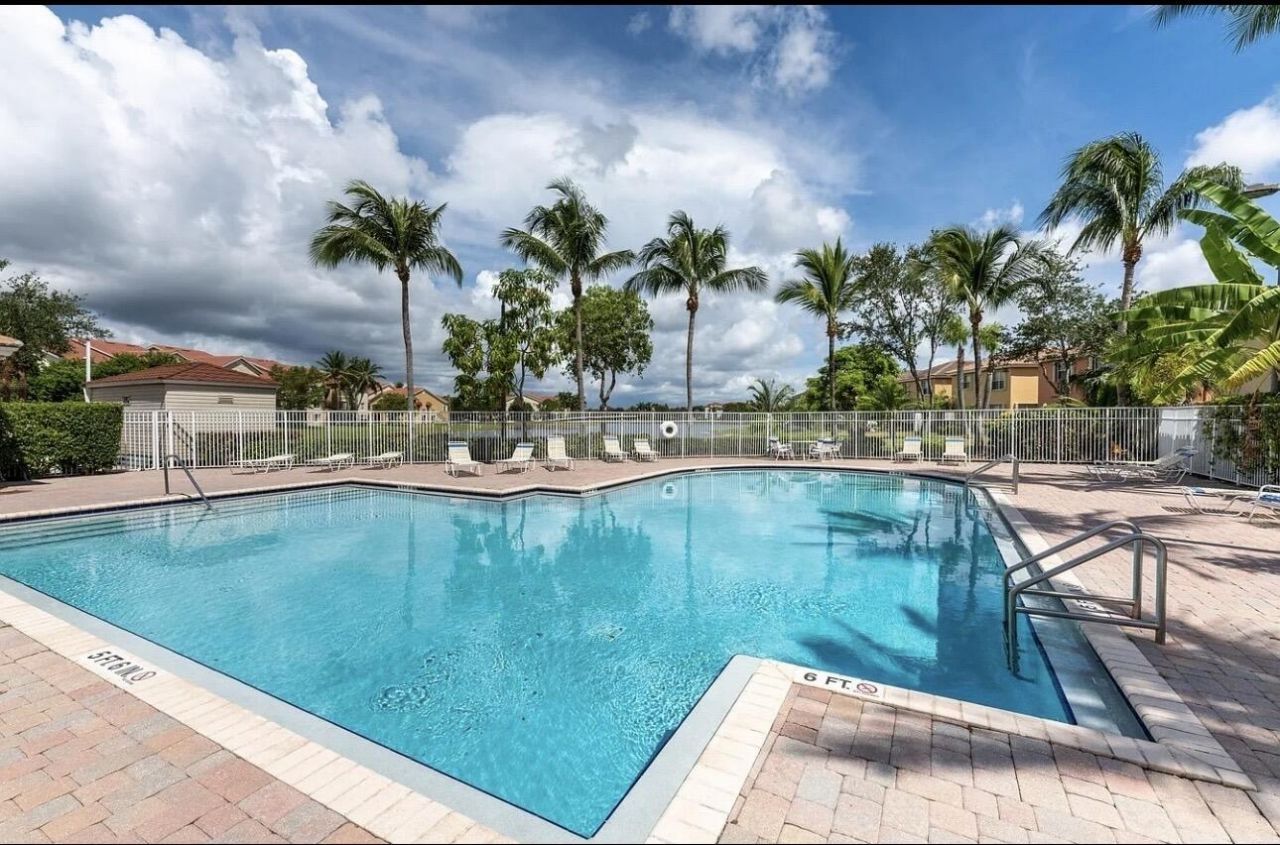 4147 Meade Way, West Palm Beach, FL 33409 Photo