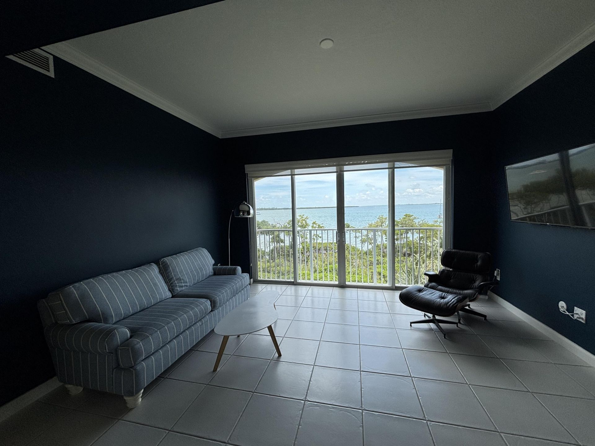 23 Harbour Isle Drive W, Unit 303, Fort Pierce, FL 34949 Photo