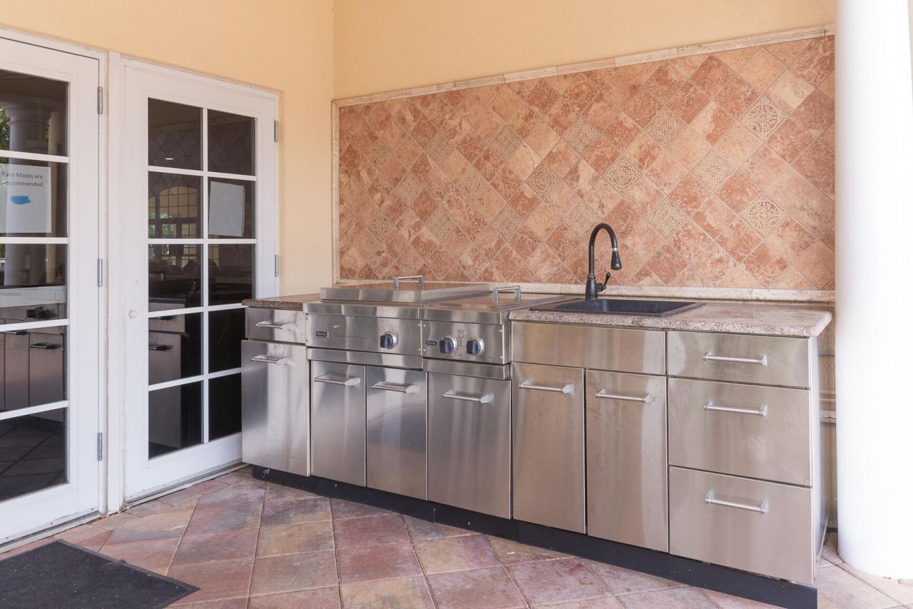 23 Harbour Isle Drive W, Unit 303, Fort Pierce, FL 34949 Photo
